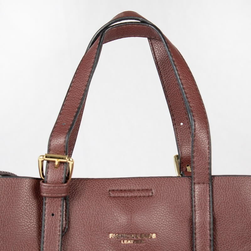 Cartera con billetera Vintage color café diseño elegante y sofisticado. Complemento de moda para mujer, estilo clásico y func...