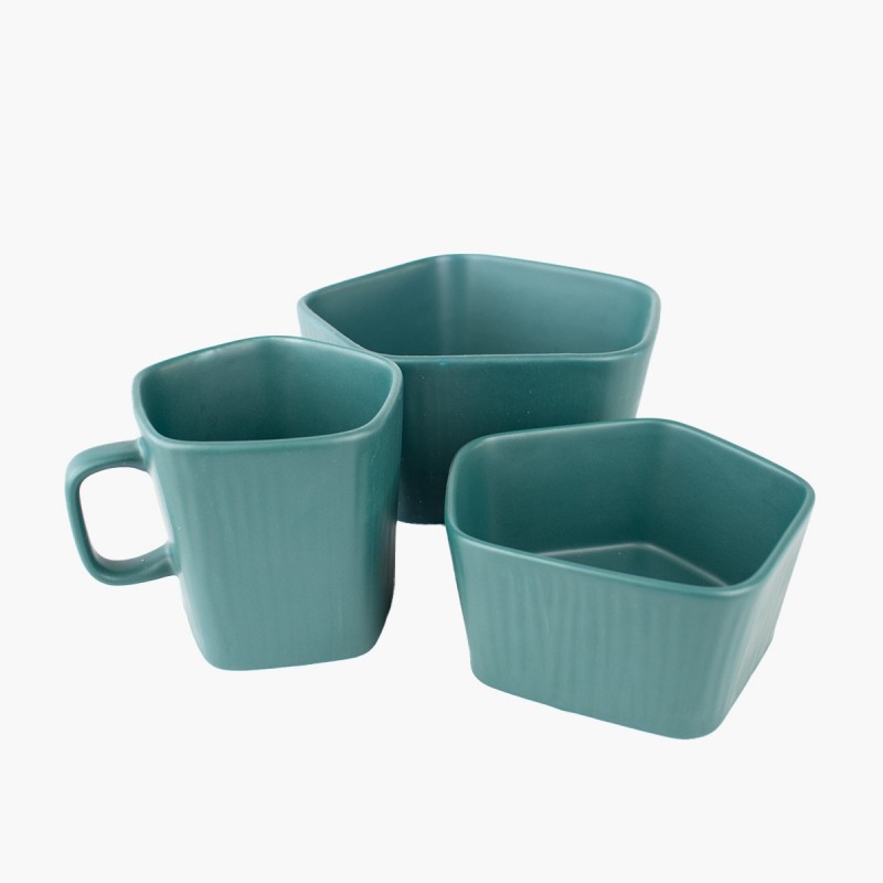 Set de platos geométricos con asa verde, menaje moderno para mesa chilena