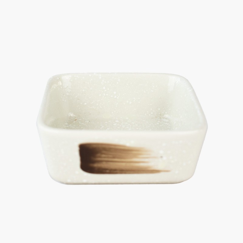 Plato de picoteo Blanco y Café diseño moderno y elegante para tu mesa chilena
